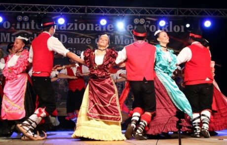 Festival Int del Folklore